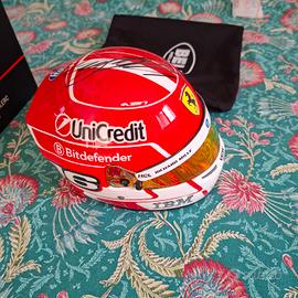 Casco 1-2 Ferrari Leclerc autografato con Pre COA