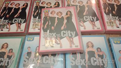 Lotto 9 DVD Sex and the city - sorrisi e canzoni 