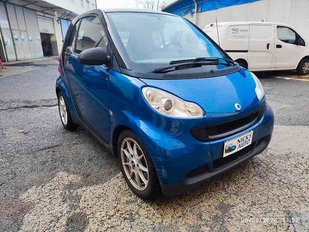 SMART fortwo - 2010