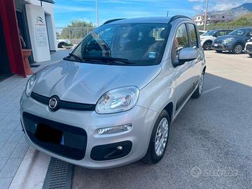 Fiat panda 1.2 benzina anno 2020 60.000km nuova
