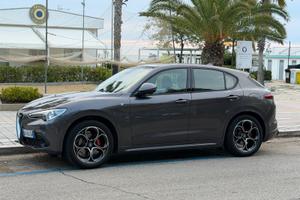 stelvio q4 210 cv ti