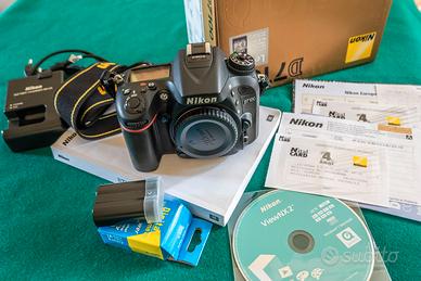 Reflex Nikon D 7100 + 50 mm f/ 1,8