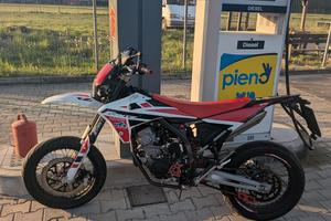 moto Fantic 125 usato