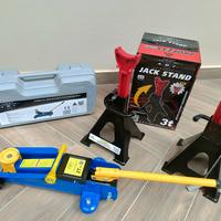 Set per auto A.M.C.    Cric + Coppia cavalletti 