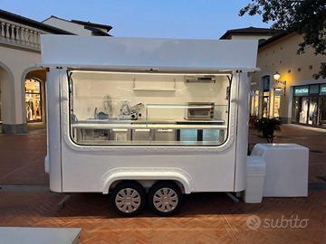 FOOD TRUCK  RIMORCHIO (2025)