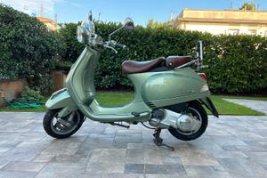 Vespa Piaggio LXV 125 del 2010