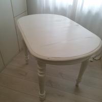 Tavolo in legno restaurato