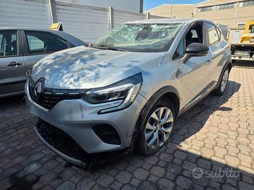 Renault Captur TCe 100 CV GPL Euro 6 D con 85000km