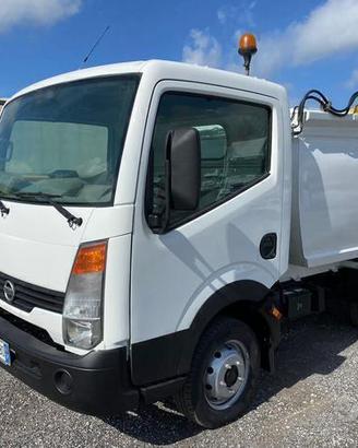 NISSAN CABSTAR Vasca Rifiuti con volta cassonetti