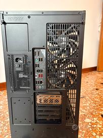 Pc gaming con schermo