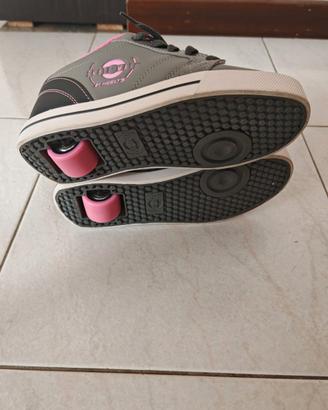 Scarpe con ruote tg33