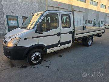 IVECO 35C15.CC3.0HPI. 7POSTE CASSONE FISSO 4.20M