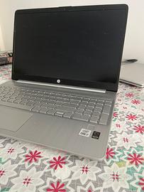 Pc HP i7 16gb RAM capacità 512 gb