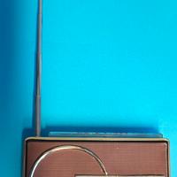 Radiolina anni 60 marca KOBE KOGYO mod. KT 80