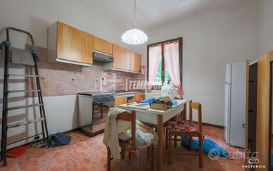 TRILOCALE CON DUE CAMERE MATRIMONIALI E ZERO SPESE