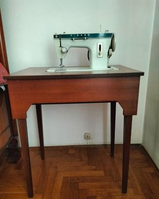 Macchina per cucire 257
