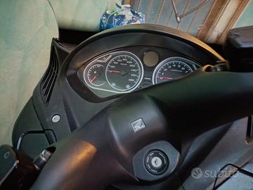 Honda SW-T400 - 2009