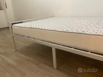 Letto e materasso 140x200 NUOVO