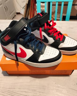 Scarpe Nike, Adidas, Stivaletti