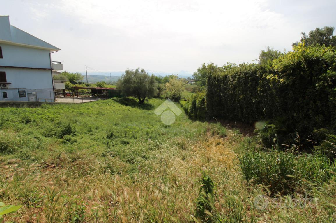 TER. RESIDENZIALE A ROSETO DEGLI ABRUZZI - Vista 3