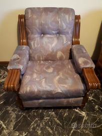 POLTRONA IN LEGNO MASSICCIO E STOFFA+ CUSCINI