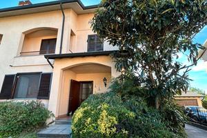 Villa bifamiliare, Sesto Ulteriano(S.Giuliano Mil)