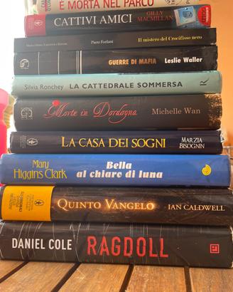 Stock 10 libri thriller/ noir