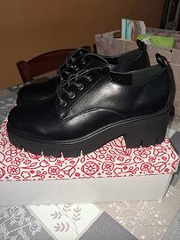 Scarpe stringate donna n. 39