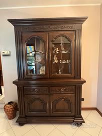 Credenza in legno massiccio
