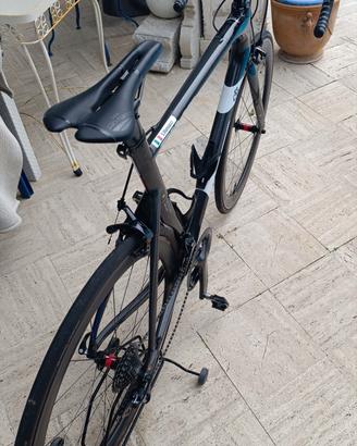 Bici in carbonio Time. Anche  CAMBIO