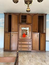 Camera da letto matrimoniale in legno