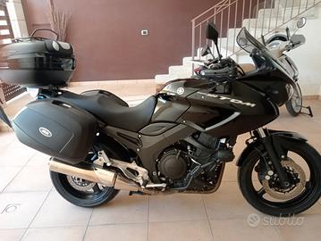  Yamaha TDM 900