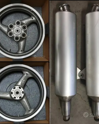 Accessori parti originali Ducati Monster