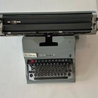 Macchina da scrivere Olivetti 82 Diaspron, 1960