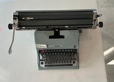 Macchina da scrivere Olivetti 82 Diaspron, 1960