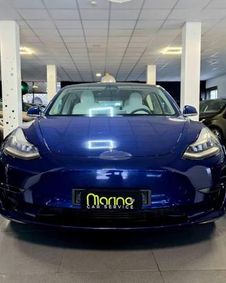 TESLA - Model 3 - DUAL MOTOR PERFORMANCE