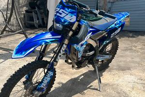 wr 250f
