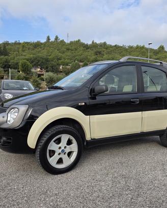 Fiat Panda 1.3 MJT 16V 4x4 Monster
