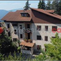 Albergo/Hotel Villa Collemandina [UM76MGVTG]