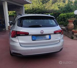 Fiat Tipo SW -Diesel 6 Marce 2018