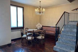 4 LOCALI A VILLASANTA