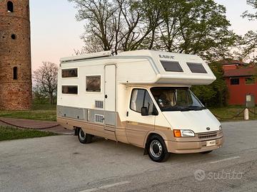 Ford transit 2.5 Turbo D Laika EcoVip 3