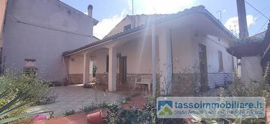 Casa indipendente di 115 m² con 4 locali a Ortona