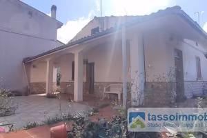Casa indipendente di 115 m² con 4 locali a Ortona