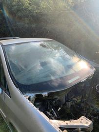 parabrezza lancia phedra