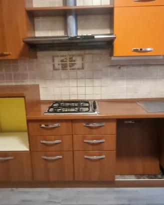 Cucina, salotto, cameretta