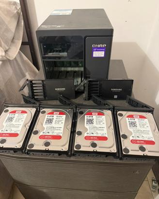 QNAP TVS-682 + 12TB WD Red