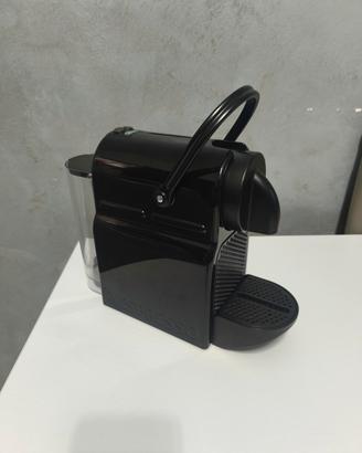 Macchina caffè Nespresso DeLonghi