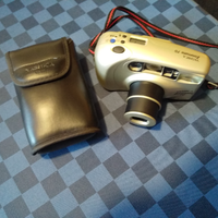 Macchina fotografica Yashica