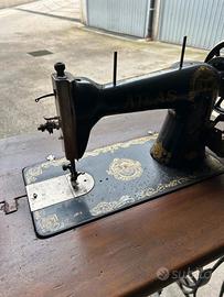 Macchina da cucire Atlas